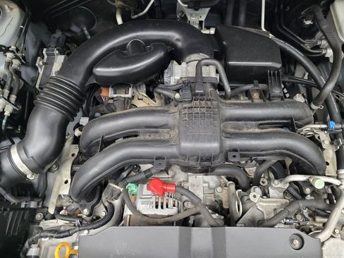 Used 2015 Subaru Crosstrek 2.0i Premium image 30