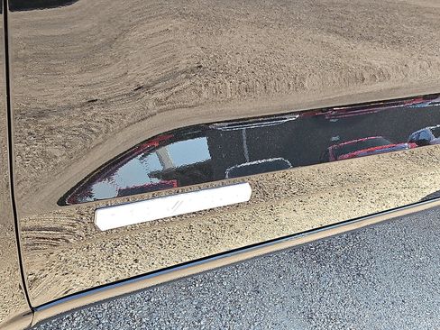 New 2026 GMC Canyon Elevation w/ Convenience Package image 10