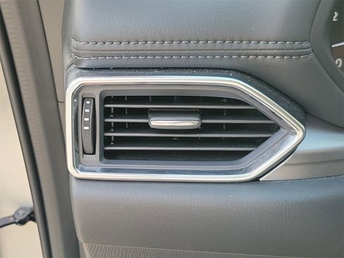 Used 2025 MAZDA CX-5 AWD 2.5 S w/ Preferred Package image 33