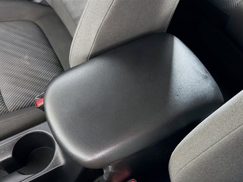 Used 2022 Kia Seltos LX image 18