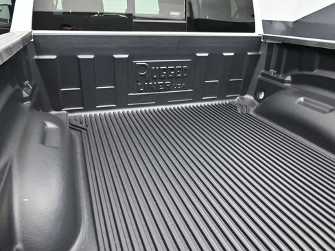 Used 2020 RAM 1500 Laramie AWD/4WD image 30