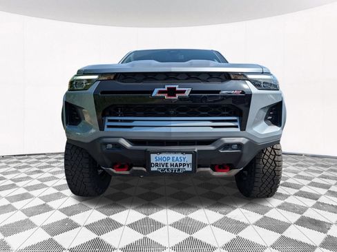 New 2026 Chevrolet Colorado ZR2 w/ Technology Package AWD/4WD image 23