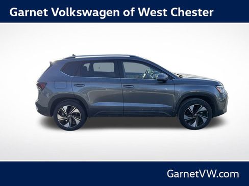 New 2026 Volkswagen Taos SE AWD/4WD image 6