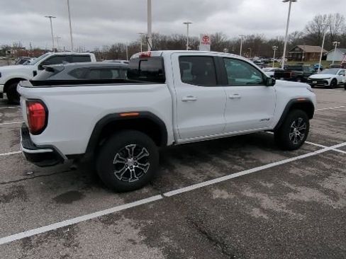 Used 2024 GMC Canyon AT4 w/ AT4 Premium Package image 6