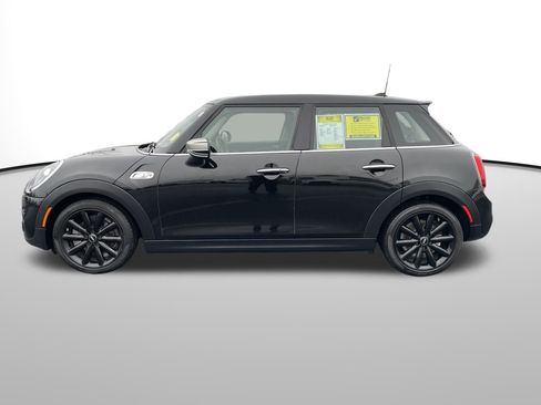 Used 2020 MINI Cooper S image 8