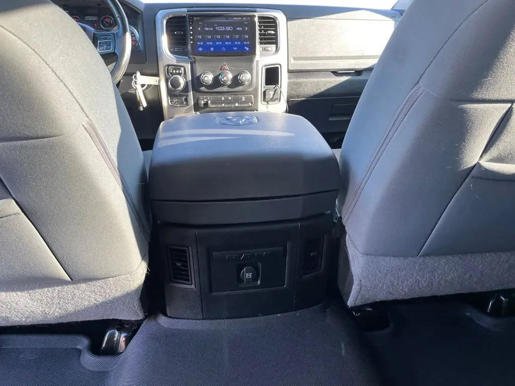 Used 2019 RAM 1500 Warlock AWD/4WD image 18