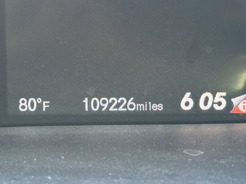 Used 2014 Honda Civic EX image 9