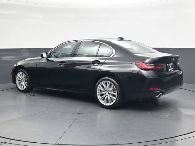 Used 2024 BMW 330i Sedan w/ Convenience Package RWD image 7
