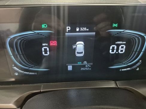 Used 2025 Kia Telluride S AWD/4WD image 12