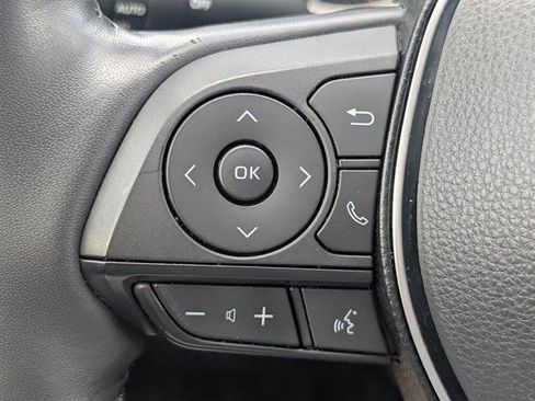 Certified 2021 Toyota RAV4 XLE Premium image 17