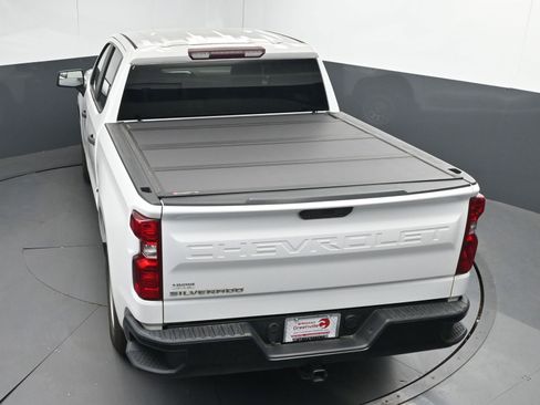 Used 2021 Chevrolet Silverado 1500 W/T w/ WT Value Package image 32