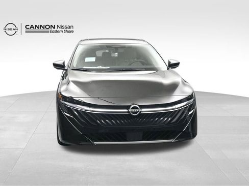New 2026 Nissan Sentra SL FWD image 8