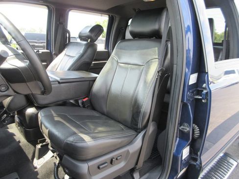Used 2012 Ford F350 Lariat w/ Lariat Ultimate Pkg AWD/4WD image 23