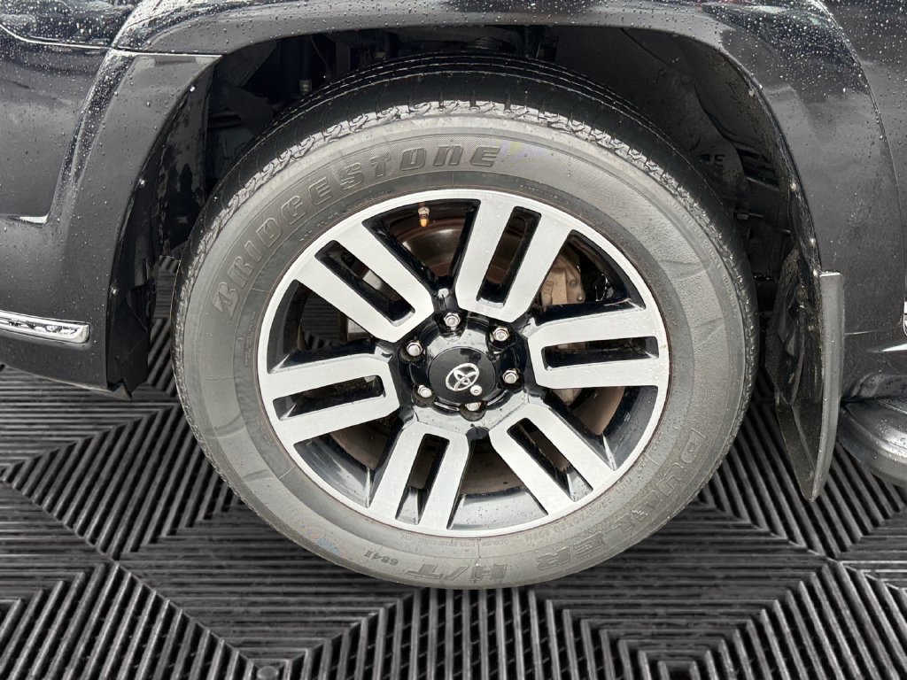 Used 2017 Toyota 4Runner Limited AWD/4WD image 14