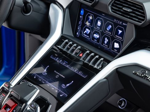 Used 2019 Lamborghini Urus image 54