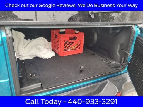 Used 2020 Jeep Wrangler Unlimited Sahara image 16