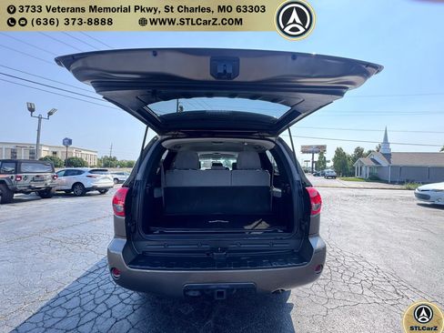Used 2013 Toyota Sequoia SR5 AWD/4WD image 13