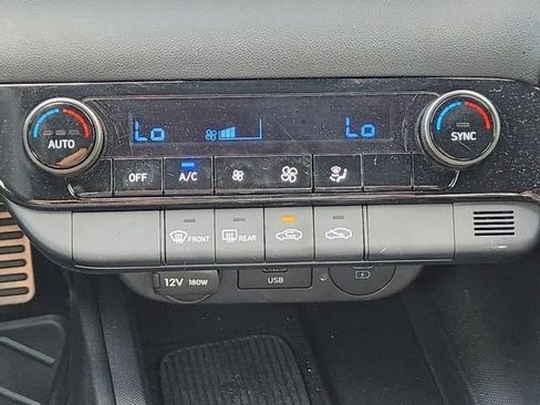Used 2026 Hyundai Elantra Sport FWD image 17