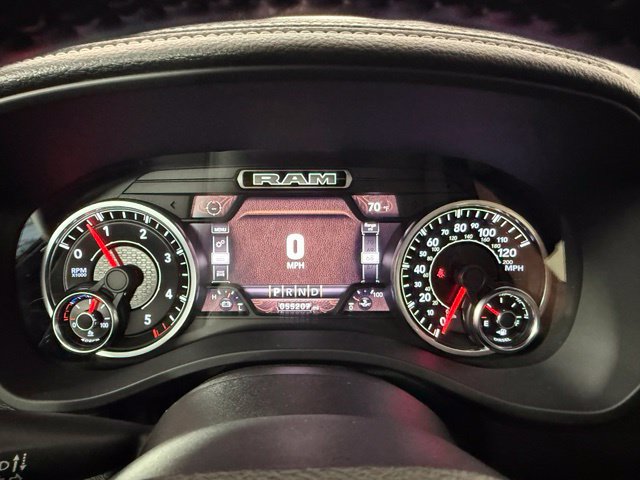 Used 2022 RAM 1500 Laramie AWD/4WD image 29