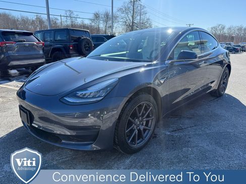 Used 2020 Tesla Model 3 Long Range image 4