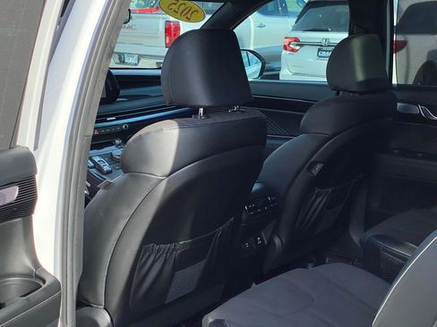 Used 2025 Hyundai Palisade Calligraphy image 26