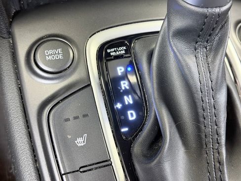 Used 2018 Hyundai Kona SEL w/ SEL Tech Package 02 AWD/4WD image 44