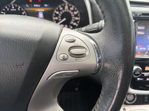 Used 2017 Nissan Murano SL w/ SL Technology Package FWD image 28