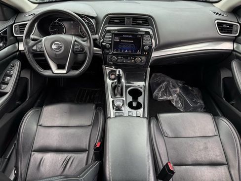 Used 2022 Nissan Maxima SV w/ Floor Mat Group image 11