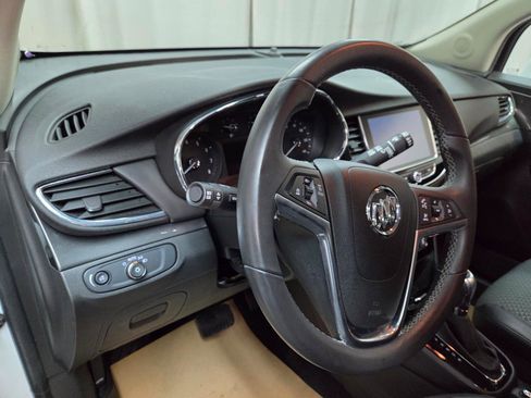 Used 2017 Buick Encore Preferred image 17