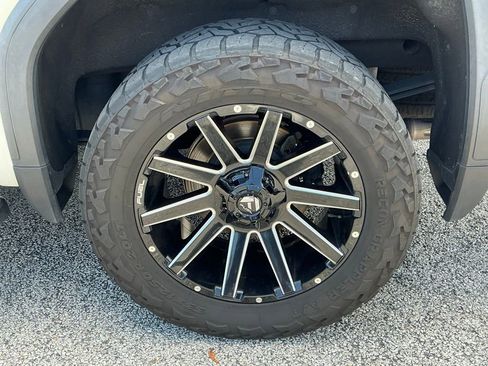 Used 2020 GMC Sierra 1500 SLT w/ SLT Premium Plus Package AWD/4WD image 25