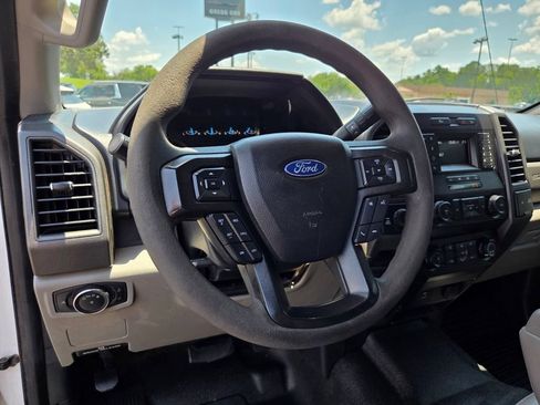 Used 2021 Ford F250 XL w/ Power Equipment Group AWD/4WD image 9