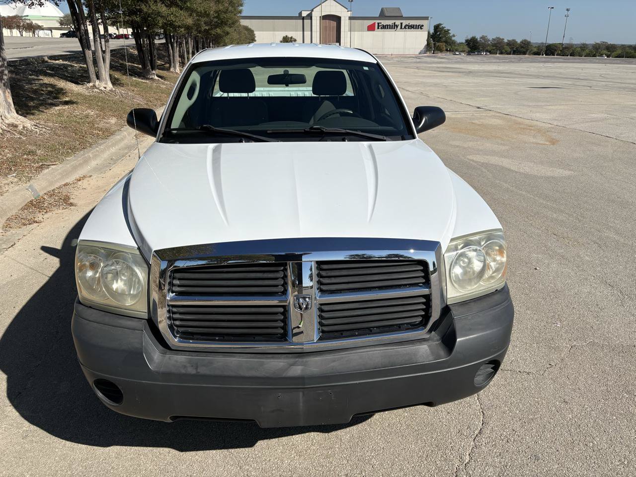 Used 2006 Dodge Dakota ST w/ Trailer Tow Group RWD image 9