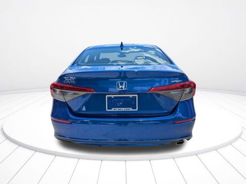 Used 2024 Honda Civic Sport image 5