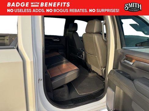 Used 2023 Chevrolet Silverado 1500 High Country w/ Z71 Off-Road Package image 11