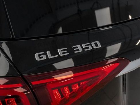 Used 2022 Mercedes-Benz GLE 350 4MATIC w/ Premium Package image 14