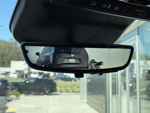 New 2026 Cadillac Escalade ESV Luxury image 35