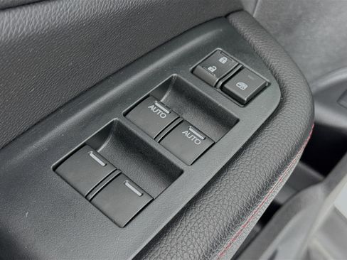 Certified 2023 Honda Ridgeline Black Edition image 18