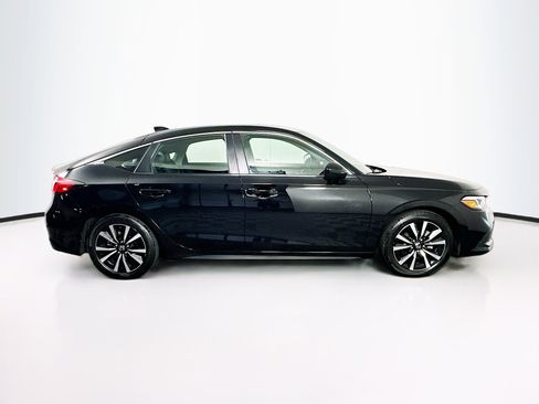 Used 2024 Honda Civic EX-L image 10