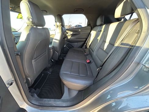 Used 2024 Chevrolet TrailBlazer ACTIV w/ Convenience Package image 26