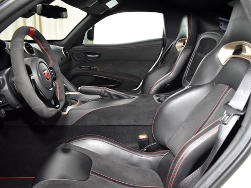 Used 2016 Dodge Viper ACR RWD image 19