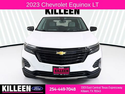 Used 2023 Chevrolet Equinox LT w/ Driver Convenience Package AWD/4WD image 2
