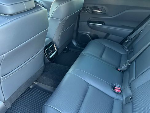 New 2025 Toyota Crown Signia image 11