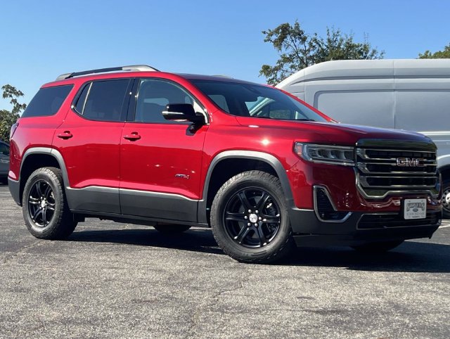 Used 2023 GMC Acadia AT4 w/ Technology Package AWD/4WD image 1