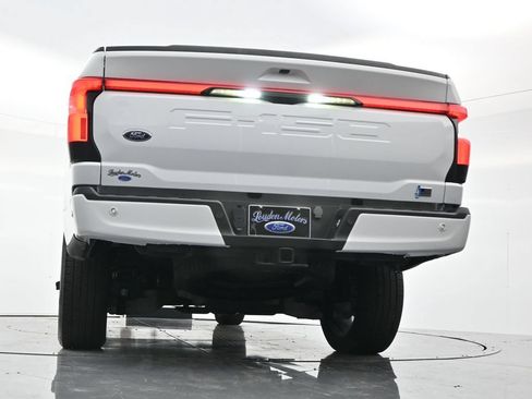 Used 2023 Ford F150 Lightning Platinum AWD/4WD image 47