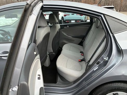 Used 2016 Hyundai Accent SE image 19