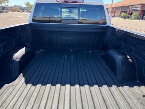 Used 2021 GMC Sierra 1500 AT4 w/ AT4 Value Package image 15