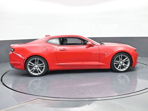 Used 2019 Chevrolet Camaro LT image 7