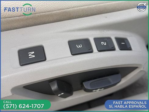 Used 2009 Volvo C70 T5 image 28