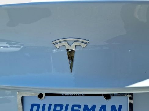 Used 2023 Tesla Model 3 Standard Range image 7