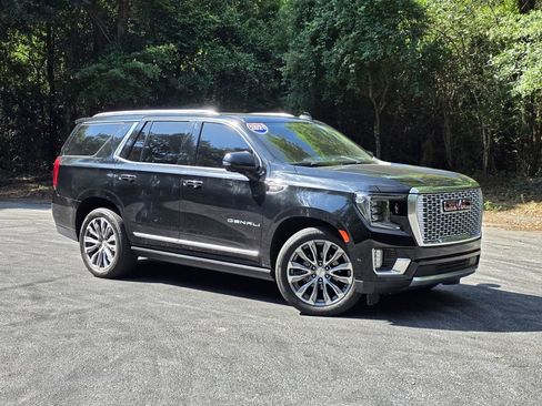 Used 2021 GMC Yukon Denali w/ Denali Ultimate Package RWD image 1